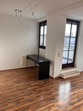 Foto - 2 Zimmer Dachgeschoßwohnung zur Miete in Augsburg
