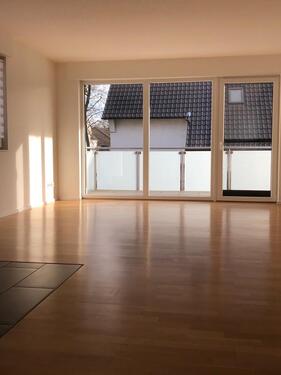 Foto - Helle, teilmöblierte 3-Zimmer Wohnung mit Balkon in Gütersloh
