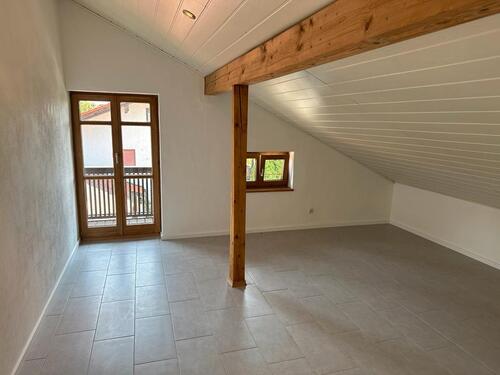 Foto - 3.5 Zimmer Dachgeschoßwohnung in Schnaitsee
