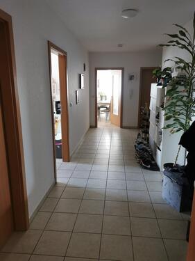 Foto - Geräumige 3 Zimmer Wohnung mit Charme