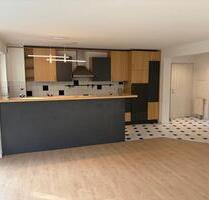 Heimsheim - Schöne 2- Zimmer Wohnung mit Terrasse Heimsheim - Schöne 2- Zimmer Wohnung mit Terrasse