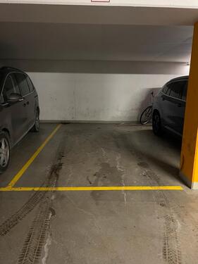 Foto - Zeitlich begrenzt Tiefgaragenstellplatz TruderingBerg am Laim