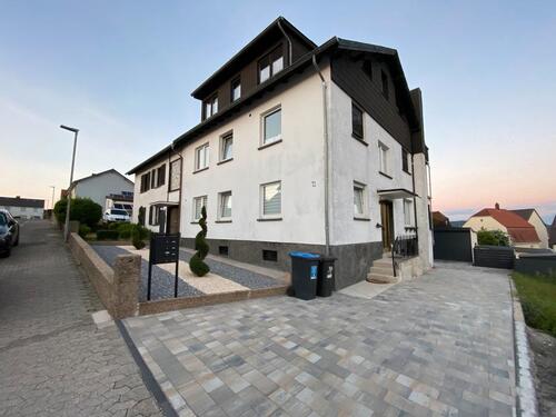 Foto - Moderne 3ZKB mit großer Terrasse & privatem Garten