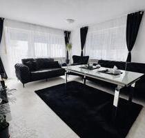 Großzügige 5 Zimmerwohnung mit Balkon & Garage in Weingarten