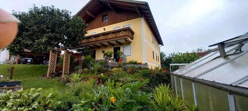 Foto - Voll möblierte Wohnung - 30,00&nbsp;EUR Kaltmiete, ca.&nbsp; 120,00&nbsp;m&sup2;