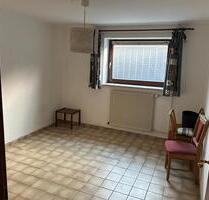 gemütliche 3Zi Wohnung im Souterrain Mitten in Osterrönfeld