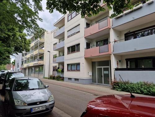 Foto - Sanierte 4-Zimmer Wohnung mit 2 Balkons im Herzen von Lampertheim