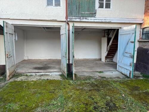Foto - Doppelgarage - 200,00&nbsp;EUR Miete,