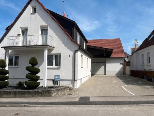 Foto - Wohnhaus mit gr. Scheune & 3 Zimmer Einliegerwohnung-ohne Makler