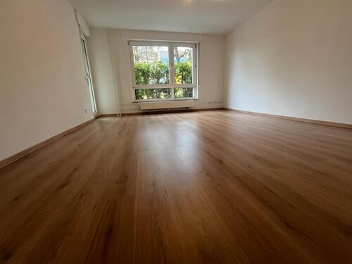 Foto - Frisch renovierte 3-Zimmer-EG-Wohnung mit Terrasse provisionsfrei