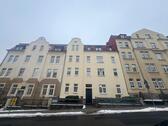 Neu renovierte 3-Zimmer-Wohnung zum günstigen Preis – Helle Räume & Gemeinschaftsgarten - UNIT 06 - Zeitz