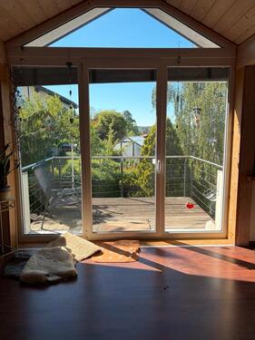 Foto - Dachgeschosswohnung in ruhiger, sonniger Lage 100 qm, 3 Zimmer