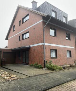 Foto - Mehrfamilienhaus Doppelhaushälfte Haus Eigennutzung 3 Wohnungen