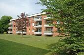 Foto - Helle und ruhige 2-Zimmer-Wohnung mit Balkon, Vollbad, Einbauküche und Kellerabteil