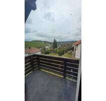 ERSTBEZUG:Schöne 3-Zim.Wohnung m.Balkon, Stellplatz&Naturblick - Jossgrund