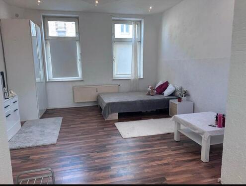 Foto - 6 Zimmer Mehrfamilienhaus, Wohnhaus in Mönchengladbach