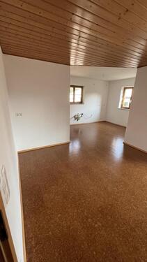 Foto - 4-Zi-Etg-Whg, 133 m², ab sofort, EBK, Sp, BLK AR, G-WC