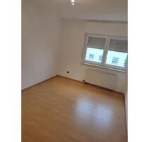 Wohnung zu vermieten - 1.050,00&nbsp;EUR Kaltmiete, ca.&nbsp; 110,00&nbsp;m&sup2; in Waldmohr (PLZ: 66914)