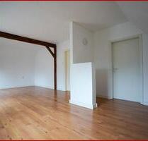 Helle, renovierte Obergeschosswohnung im Herzen von Leer-Loga! mit Balkon, Gartenmitnutzung & Garage - Leer (Ostfriesland)