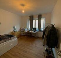 Helles WG-Zimmer mit zentraler Lage in Siegen