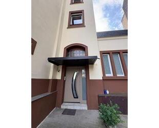 Geräumige Dachgeschosswohnung in Hagen mit modernem Flair Ecke Pelmkestraße