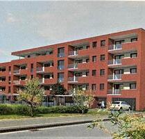 Nbg.-Langwasser neuwertige 2-Zi. Niedrigenergie Whg. m. Balk. u. TG - Nürnberg Gleißhammer