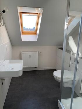 Foto - Neu ausgebaute helle und moderne 3-Zimmer-DG-Wohnung