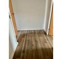 Gemütliche 2-Raum-Wohnung in familienfreundlicher Lage mit Balkon - Oelsnitz (Vogtland)