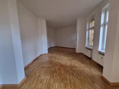 Foto - 5 Zimmer Erdgeschoßwohnung zur Miete in Halle (Saale)
