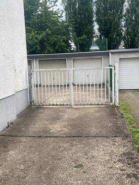 Foto - Garage in Völklingen Wehrden zu Vermieten-sofort Verfügbar