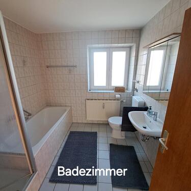 Foto - 2-Zimmer Wohnung mieten voll möbliert und ausgestattet Nähe Campus Schulzentrum Stadtplatz