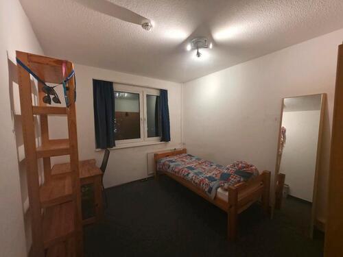 Foto - WG-Zimmer 12 m² in Jena Lobeda-Ost neben Uniklinikum ab sofort