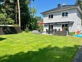 Foto - Gepflegtes freistehendes Haus mit Einbauküche und Garten zu vermieten