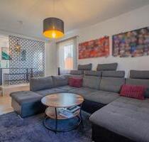 Modernisierte 3-Zimmer-Wohnung mit Balkon und Hohenzollernblick - Ostfildern