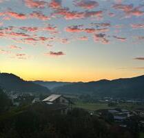 Erdgeschoßwohnung mit traumhafter Aussicht, renovierungsbedürft. - Haslach im Kinzigtal