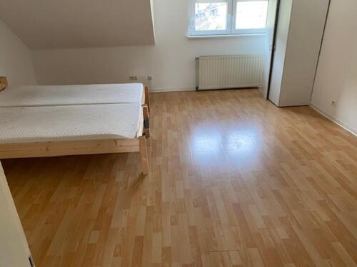 Foto - 3ZKB mit Dusche und Wanne - 700,00&nbsp;EUR Kaltmiete, ca.&nbsp; 100,00&nbsp;m&sup2;
