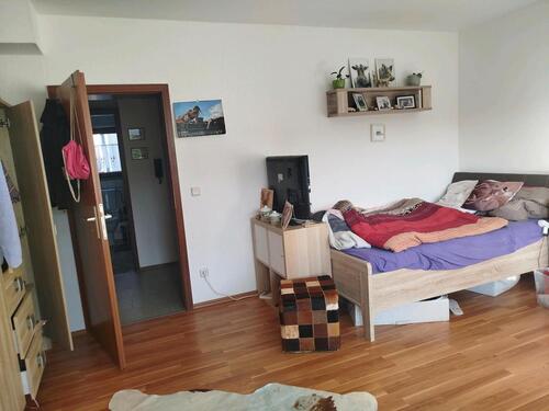 Foto - Großes WG Zimmer mit eigenem Bad+ Terrasse in lieber Mädels WG