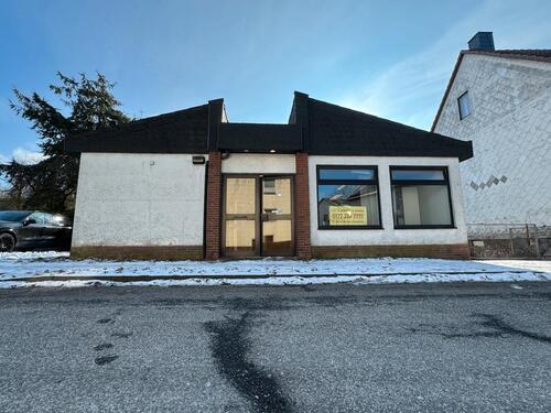 Foto - WohnGeschäftshaus an, Selbstsanierer zu vermieten