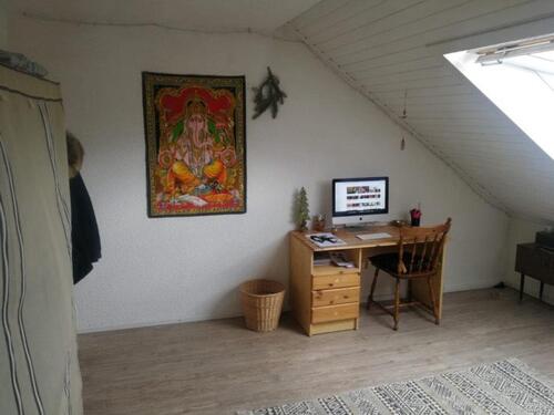 Foto - 1 Zimmer Dachgeschoßwohnung zur Miete in Ludwigshafen am Rhein