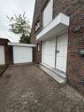 Foto - EG-Wohnung: Kamin, XXL-Gärten & Garage im ruhigen Wendehammer