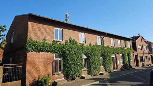 Foto - Haus mit 14 Zimmern in Gnoien - 100.000,00&nbsp;EUR Kaufpreis, ca.&nbsp; 280,00&nbsp;m&sup2;