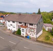 Großzügiges Mehrfamilien Haus direkt am Edersee - Edertal