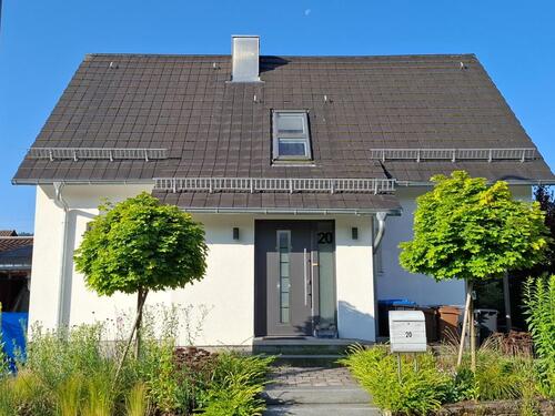 Foto - Von Privat - freistehend, modernisiertes 5-Zimmer-Einfamilienhaus