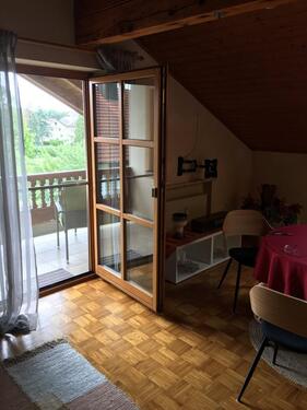 Foto - Zwei Zimmer Wohng teilmöbliert - 450,00 EUR Kaltmiete,