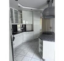 Traumhafte Wohnung mit Dachgarten - Remshalden