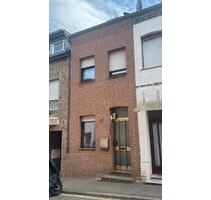 Reihenmittelhaus mit 4 Zimmern in Eschweiler-Röthgen