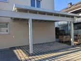 Foto - Überdachter Stellplatz Nähe Endhaltestelle