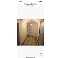 Kleine 2 Zimmer EG Wohnung - 740,00 EUR Kaltmiete, in Neumarkt-Sankt Veit (PLZ: 84494)