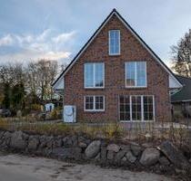 Neubau Doppelhaushälfte zu vermieten - Schönberg (Holstein)