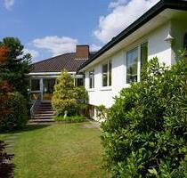 Einfamilienhaus mit Einliegerwohnung Kaufungen